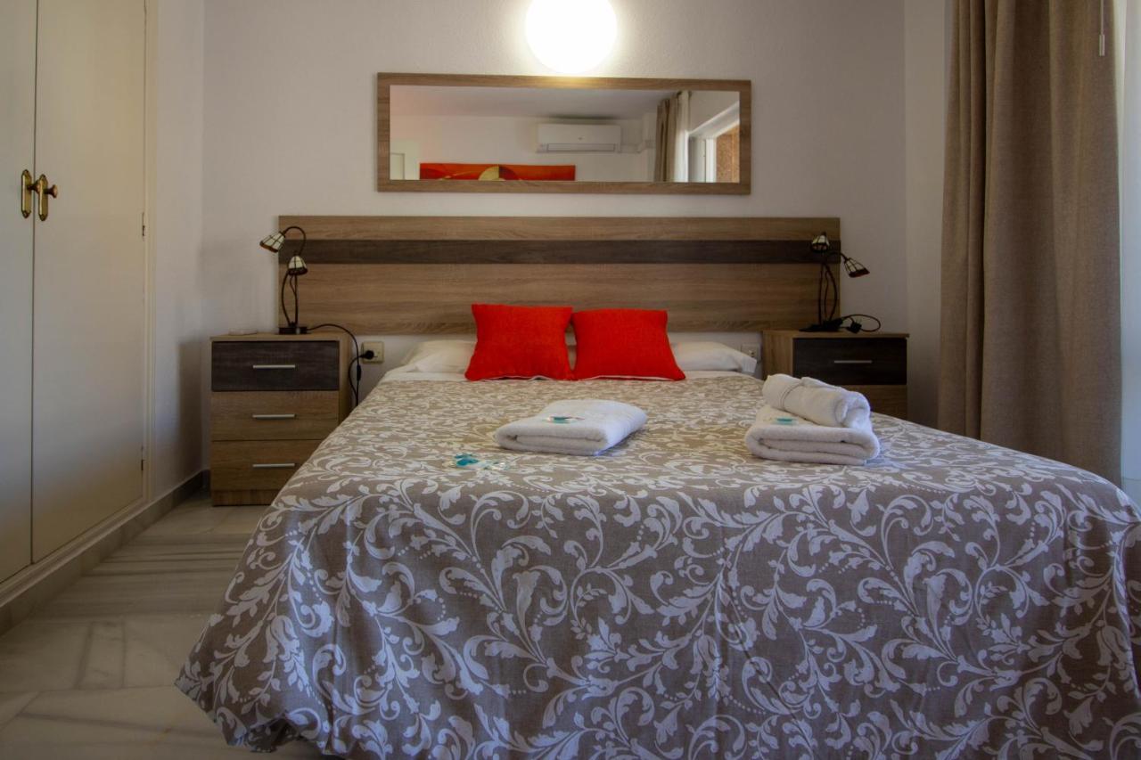 Gold Mencia Apartment